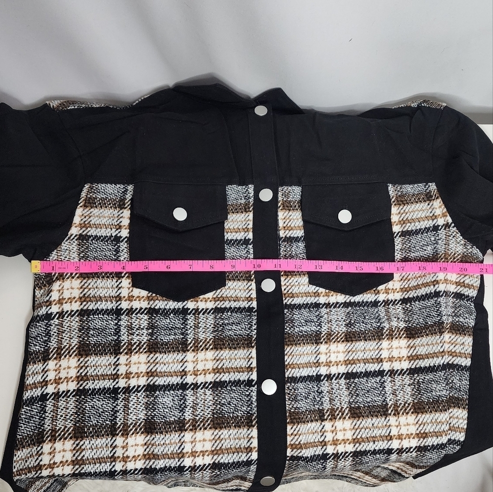 NEW‼️Oversized Black and Brown Plaid Button Down Shirt Size S - Picture 7 of 7